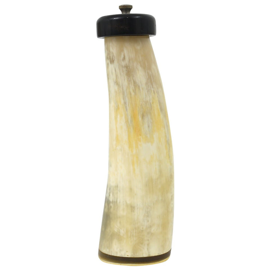 Schöne Mid-Century Pfeffer- oder Salzmühle aus Horn von Carl Auböck, Österreich, 1950er-Jahre